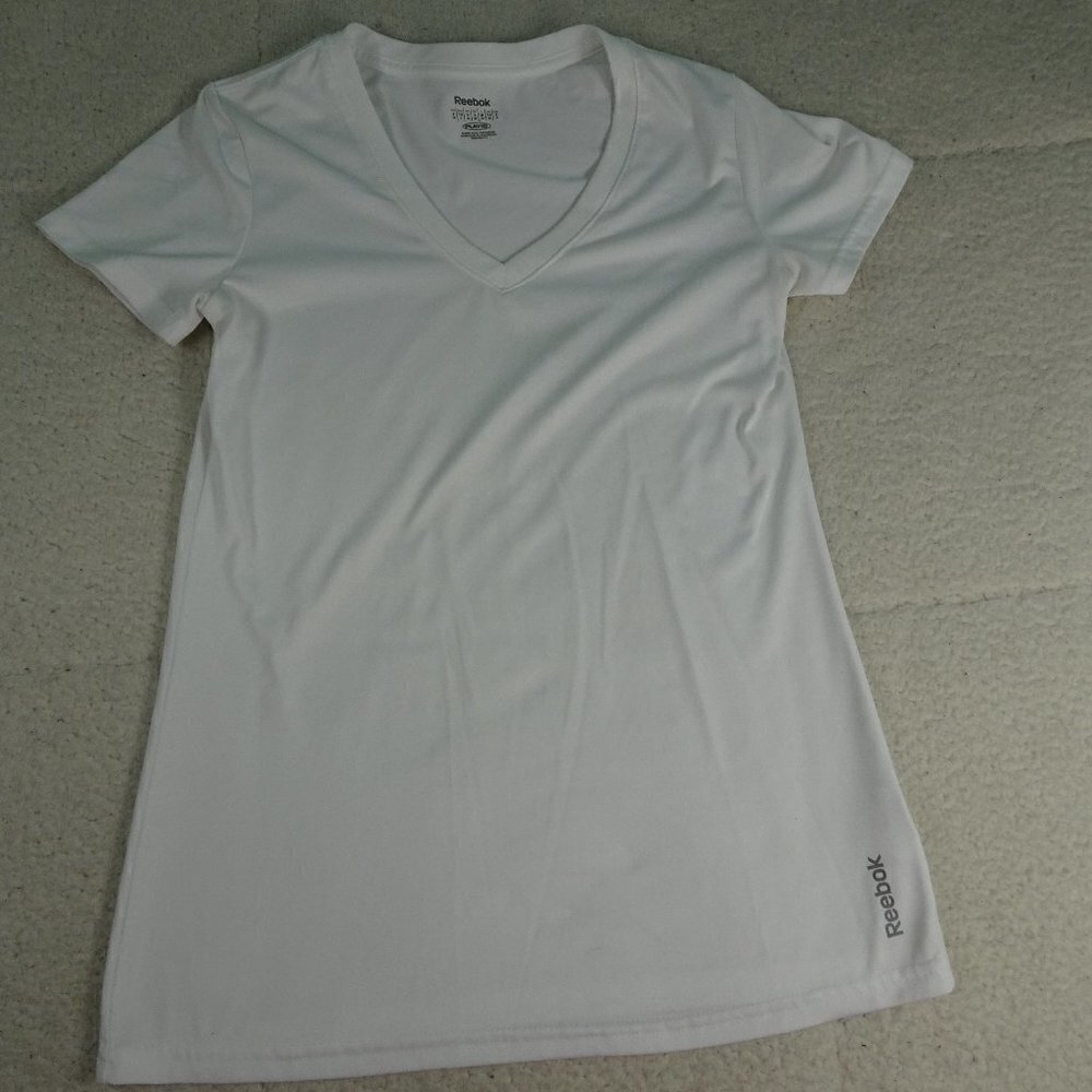 Reebok Playdry White Athletic Shirt Small